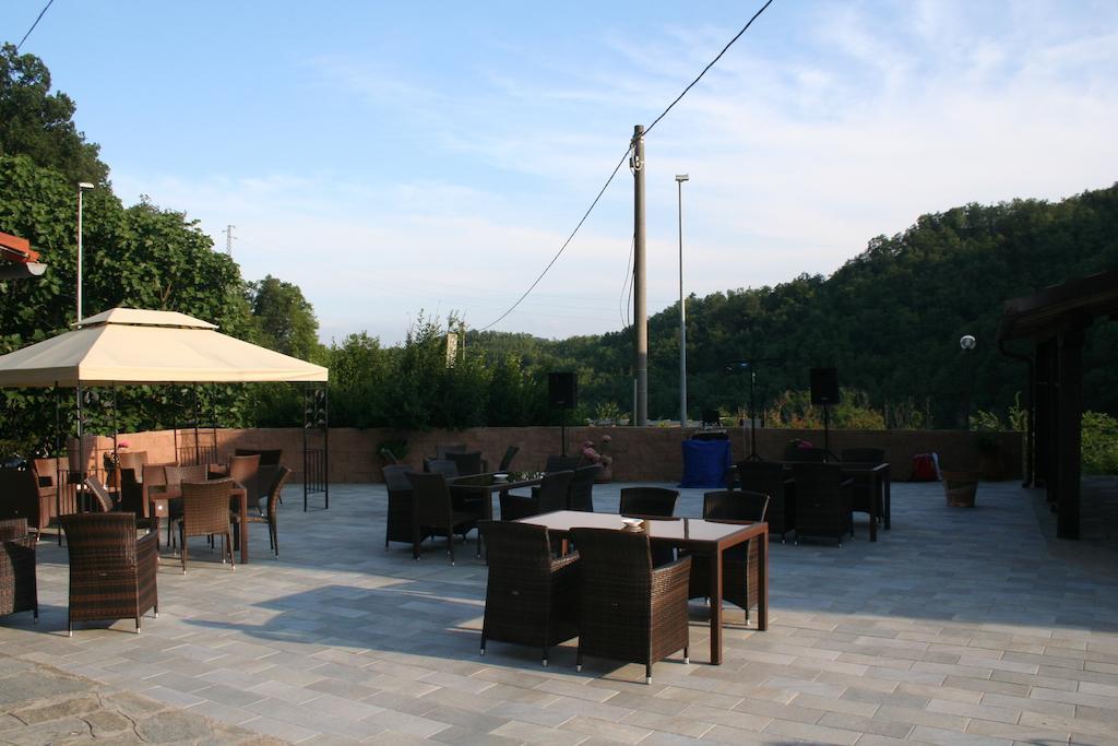 Agriturismo Cascina Del Vai カイロ・モンテノッテ エクステリア 写真