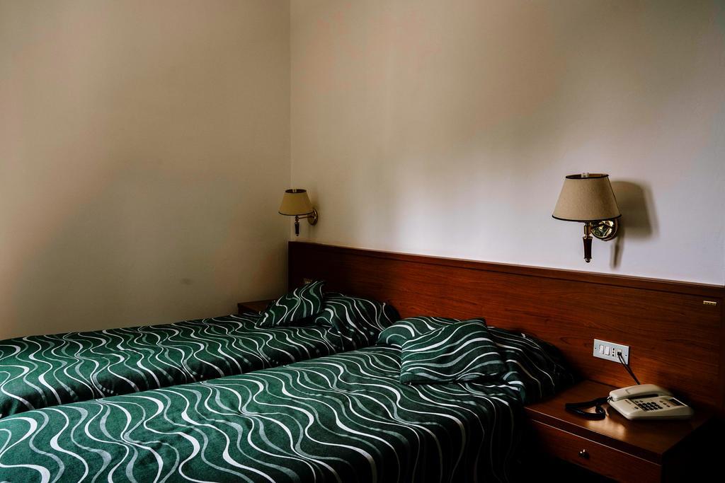 Agriturismo Cascina Del Vai カイロ・モンテノッテ エクステリア 写真